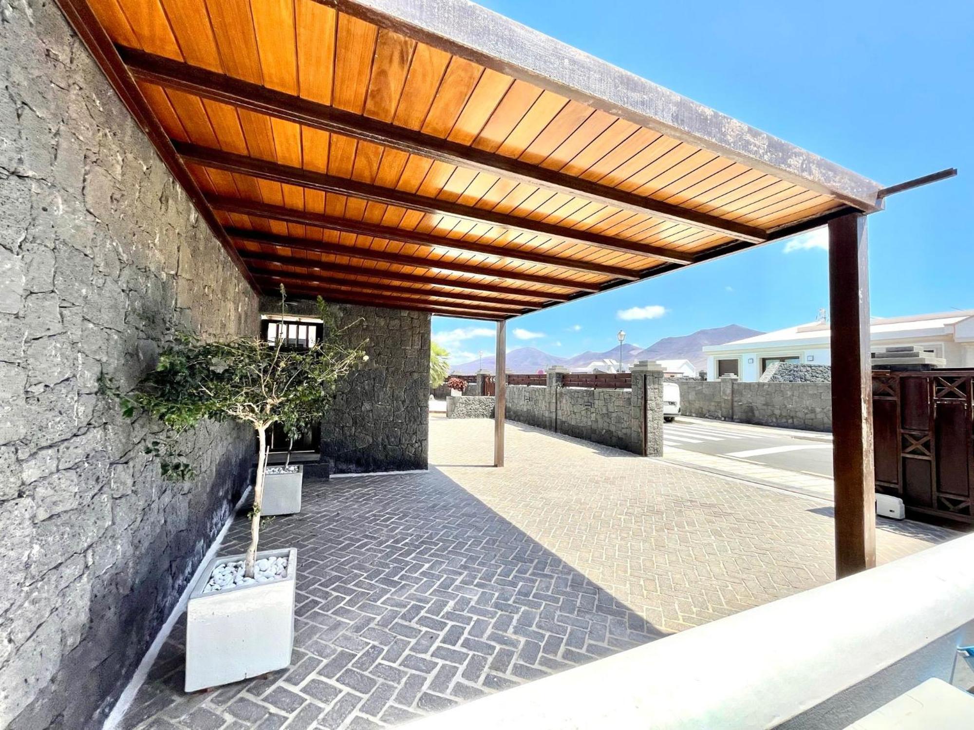 Villa Mamma Mia Pool Heat Private & Jacuzzi Playa Blanca (Lanzarote)
