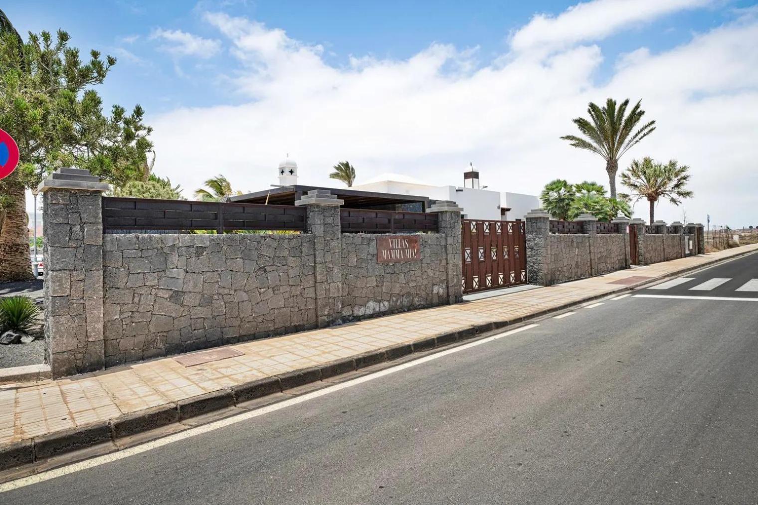 Villa Mamma Mia Pool Heat Private & Jacuzzi Playa Blanca (Lanzarote)